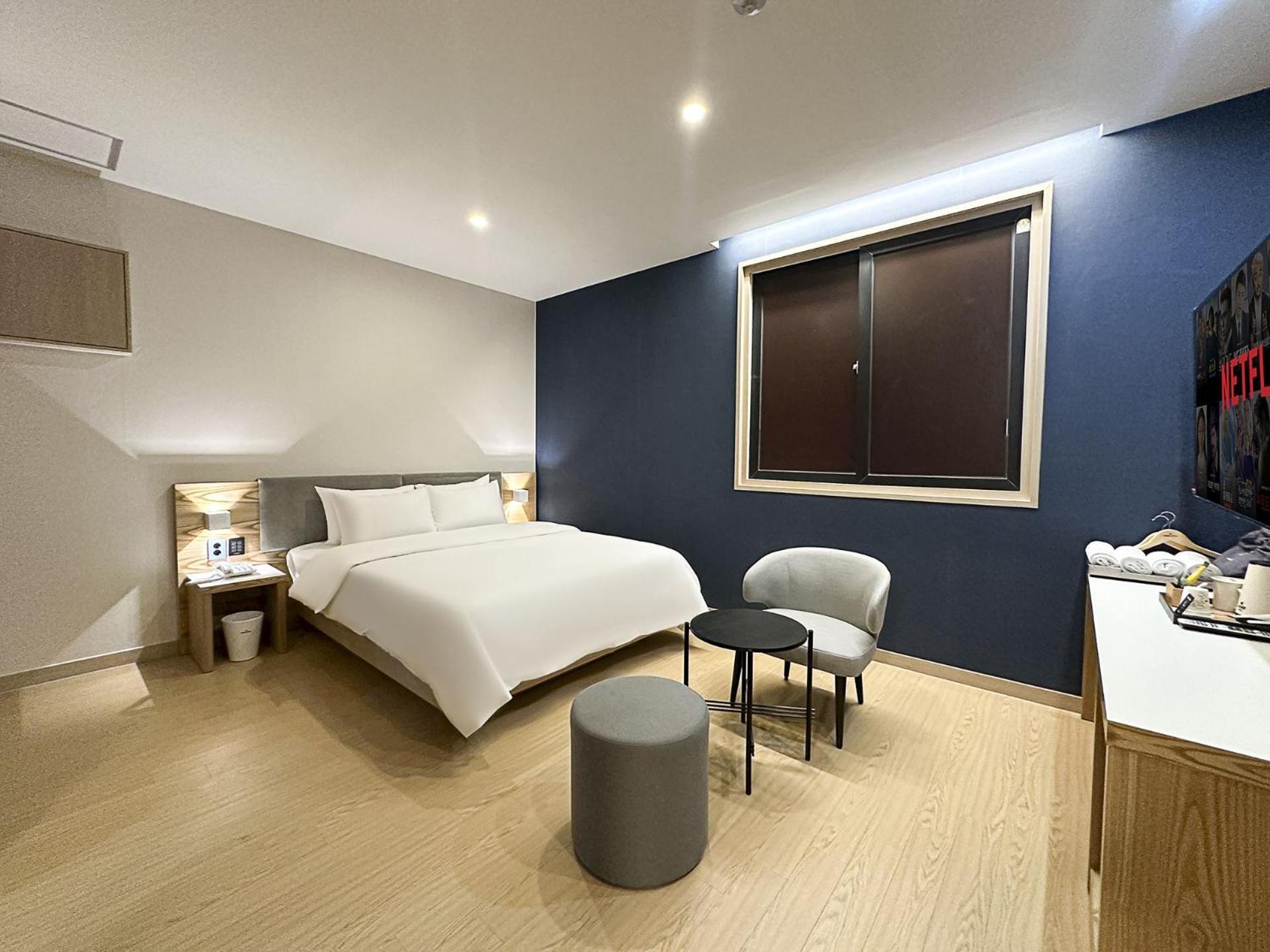 Hound Hotel Changwon Exterior photo