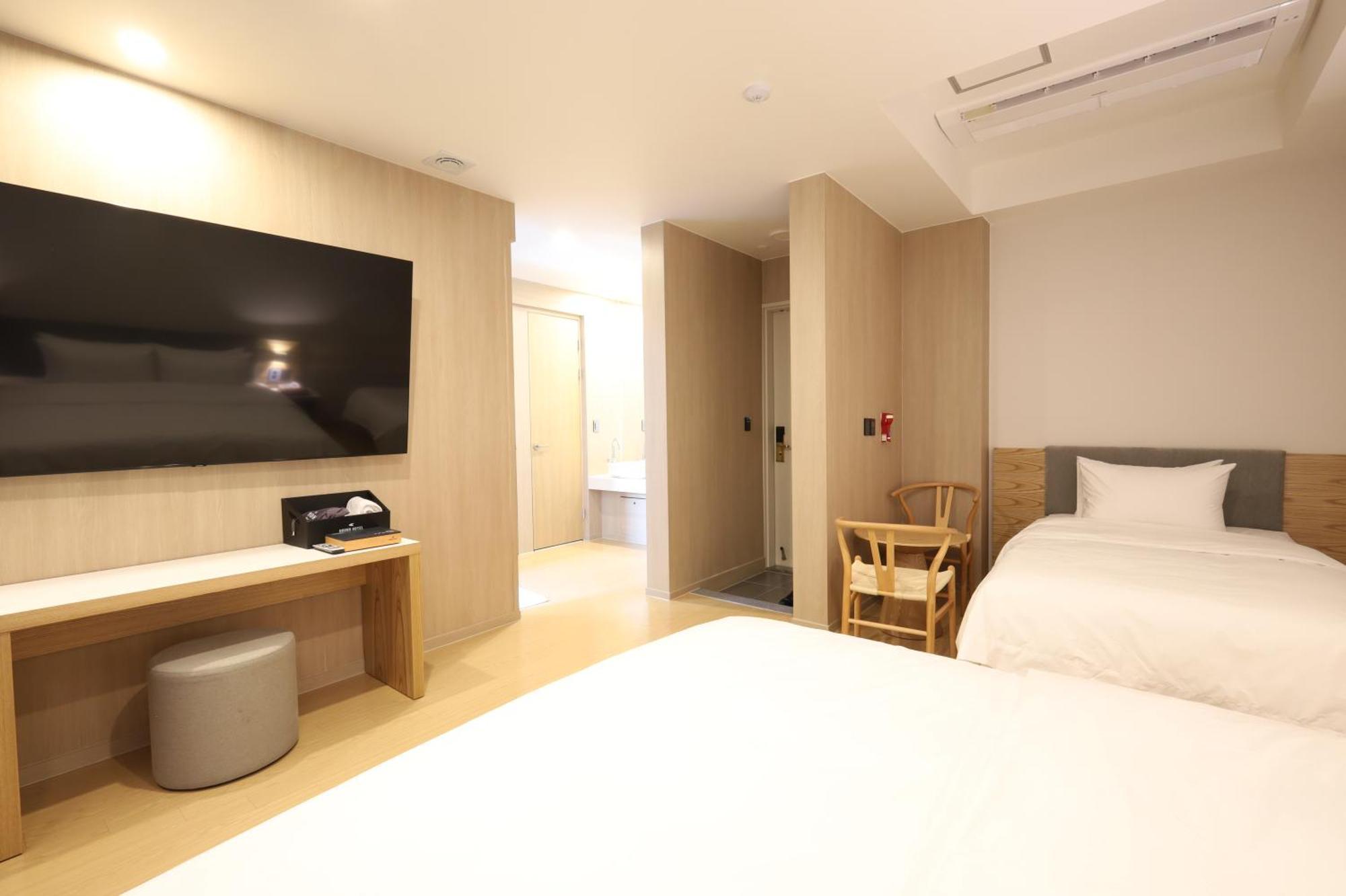 Hound Hotel Changwon Exterior photo