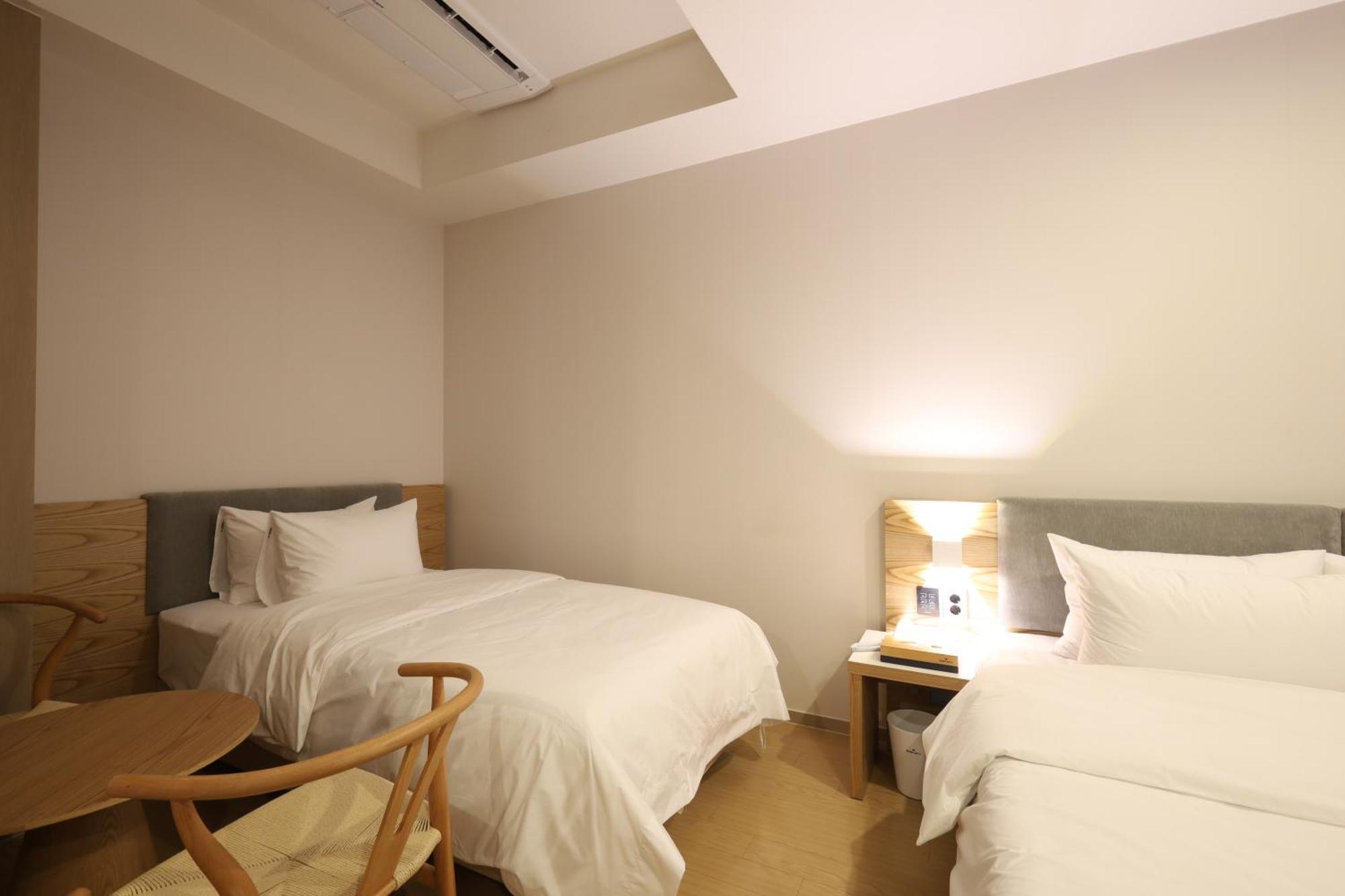 Hound Hotel Changwon Exterior photo