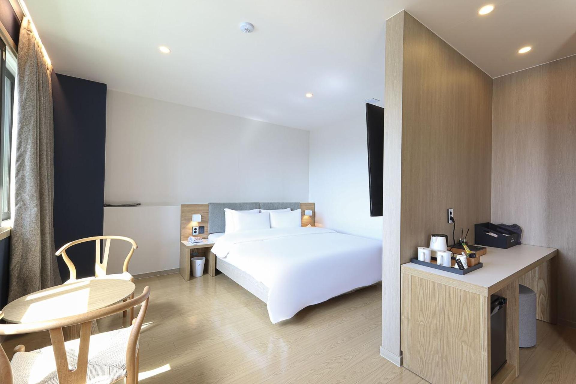 Hound Hotel Changwon Exterior photo