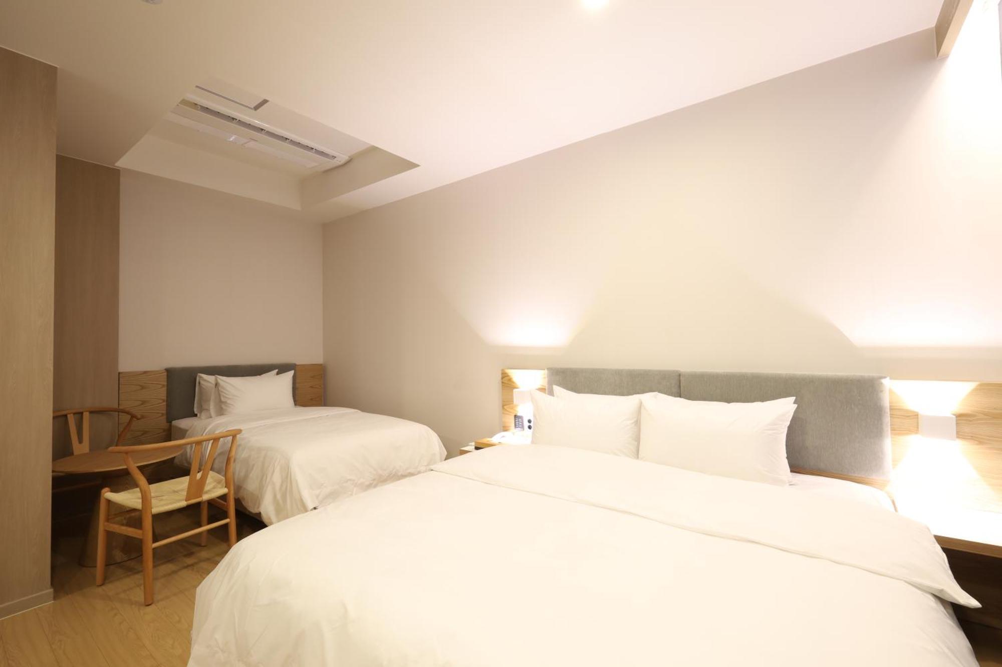Hound Hotel Changwon Exterior photo