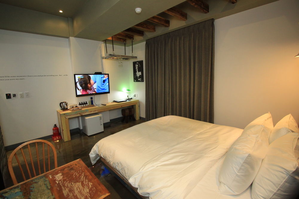 Hound Hotel Changwon Exterior photo