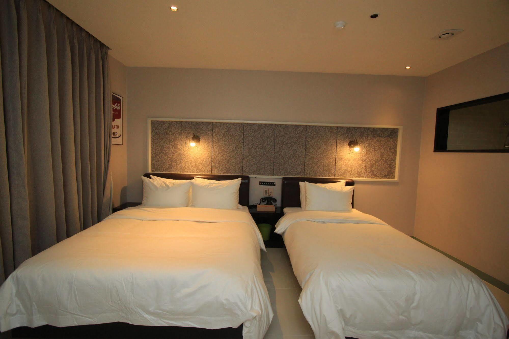 Hound Hotel Changwon Exterior photo