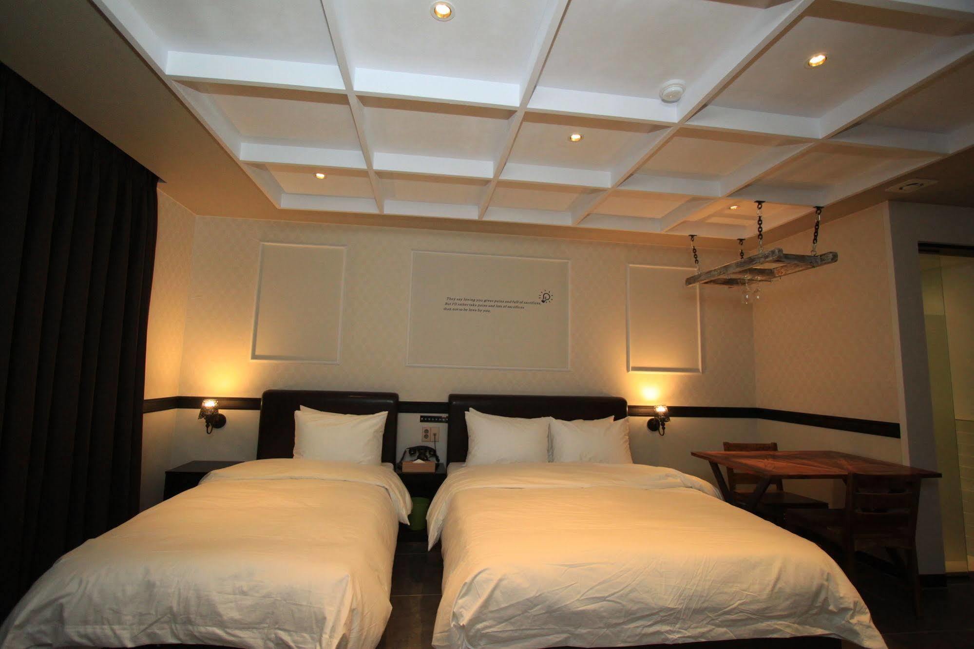 Hound Hotel Changwon Exterior photo